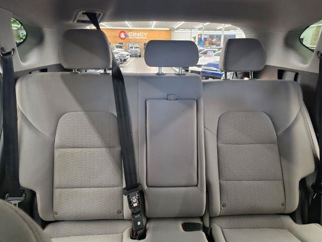 Used 2019 Hyundai Tucson SE FWD image 12