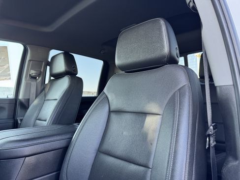 Used 2023 GMC Sierra 3500 SLT w/ SLT Preferred Package image 13