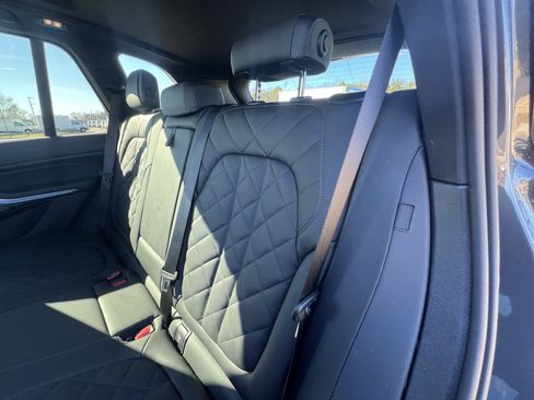 Used 2026 BMW X5 xDrive50e w/ M Sport Package image 31