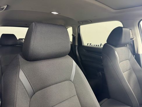 Used 2025 Honda CR-V EX image 30