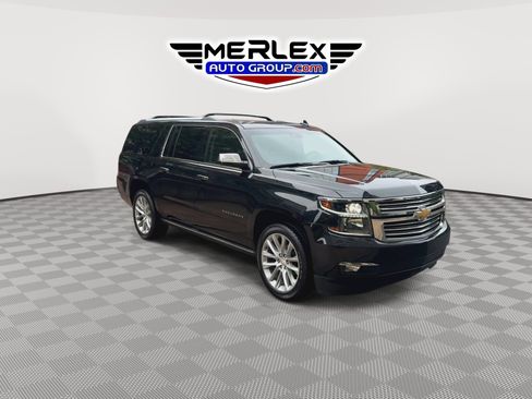 Used 2019 Chevrolet Suburban Premier w/ Premier Plus Edition AWD/4WD image 2