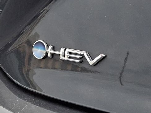 Used 2025 Toyota Camry LE image 21