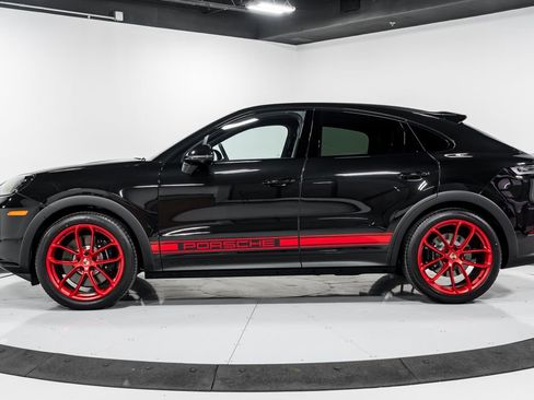 Used 2026 Porsche Cayenne S AWD/4WD image 6