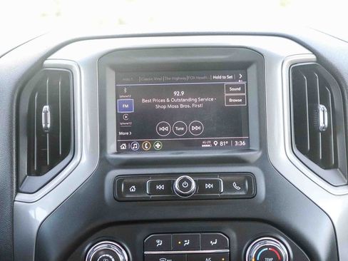 Used 2022 Chevrolet Silverado 1500 Custom RWD image 17
