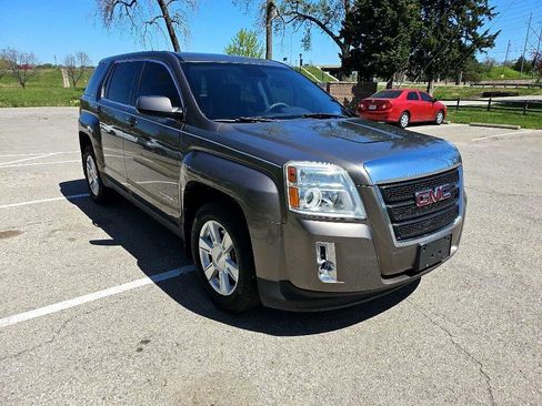 Used 2012 GMC Terrain SLE image 3