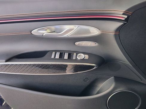 New 2026 Genesis GV70 3.5T Sport Prestige AWD/4WD image 16