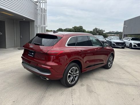 Certified 2025 Audi Q5 Premium w/ Convenience Package AWD/4WD image 6