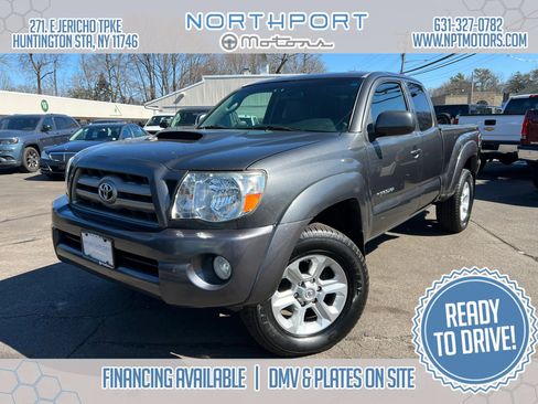 Used 2010 Toyota Tacoma 4x4 Access Cab V6 image 1