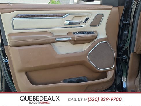 Used 2019 RAM 1500 Laramie AWD/4WD image 10