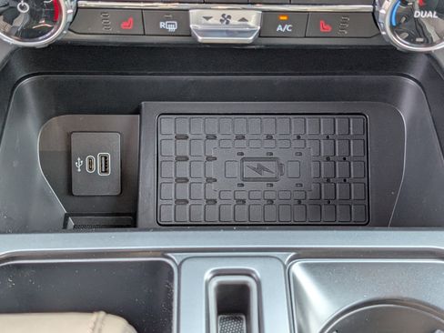 New 2025 Ford F150 XLT w/ Equipment Group 302A MID image 25