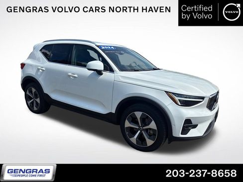 Certified 2024 Volvo XC40 B5 Plus w/ Protection Package Premier AWD/4WD image 1