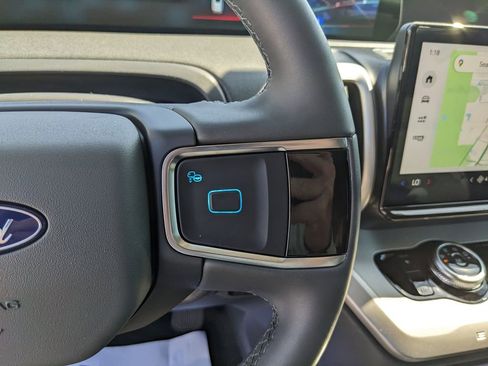 New 2025 Ford Expedition Max Active image 28