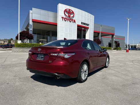 Certified 2020 Toyota Camry XLE w/ Navigation Package image 5