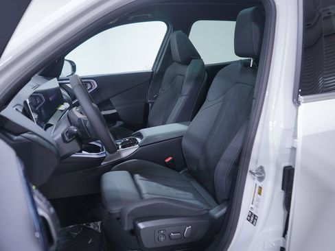 New 2026 BMW X3 xDrive30 w/ Convenience Package image 7