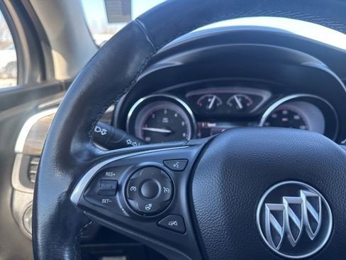 Used 2020 Buick Envision Essence image 13