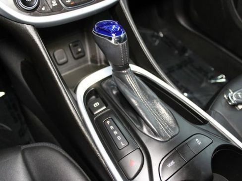 Used 2016 Chevrolet Volt LT w/ Comfort Package image 14