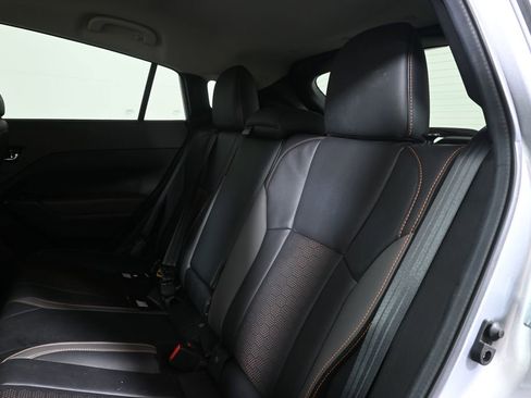 Used 2024 Subaru Crosstrek 2.5i Limited AWD/4WD image 6