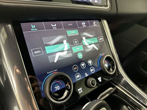 Used 2019 Land Rover Range Rover Sport HSE image 23