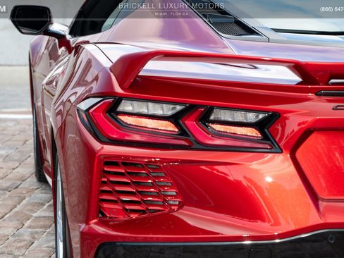 Used 2021 Chevrolet Corvette Stingray Premium Cpe w/ Z51 Performance Package image 37