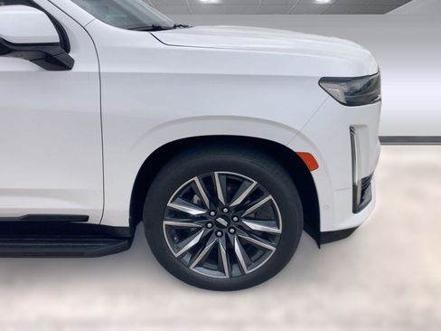 Used 2021 Cadillac Escalade Sport w/ Driver Assist Tech Package image 11