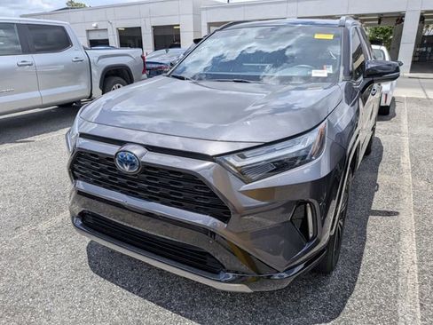 Certified 2022 Toyota RAV4 XSE AWD/4WD image 2