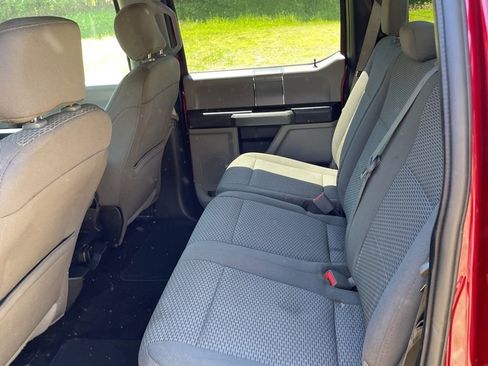 Used 2018 Ford F150 XLT w/ Equipment Group 302A Luxury AWD/4WD image 10