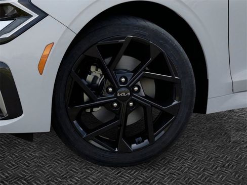 New 2026 Kia K5 GT-Line image 9