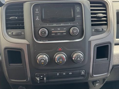 Used 2013 RAM 2500 Tradesman w/ Chrome Appearance Group AWD/4WD image 23