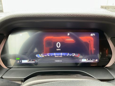 Used 2023 Jeep Grand Cherokee L Limited image 18