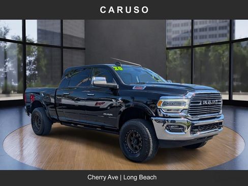 Used 2020 RAM 2500 Laramie AWD/4WD image 1