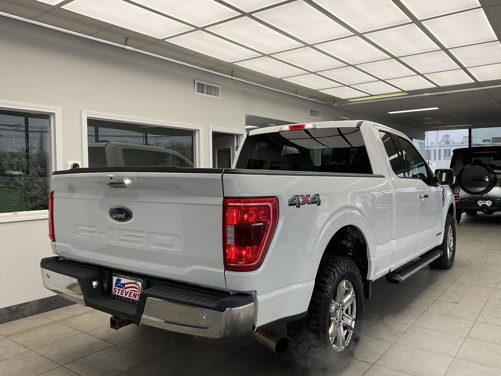 Used 2021 Ford F150 XLT w/ Equipment Group 302A High AWD/4WD image 5
