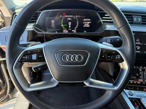 Used 2024 Audi Q8 e-tron Prestige w/ Prestige Package AWD/4WD image 15