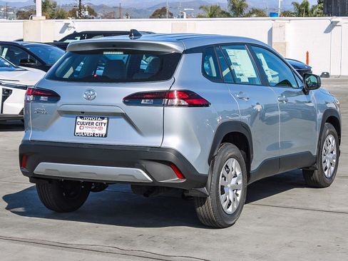 New 2026 Toyota Corolla Cross L FWD image 9