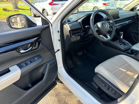 Certified 2024 Honda CR-V EX-L image 7