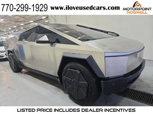 Used 2024 Tesla Cybertruck AWD Crew Cab image 1