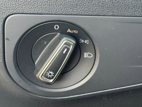 Used 2024 Volkswagen Tiguan Wolfsburg Edition image 26