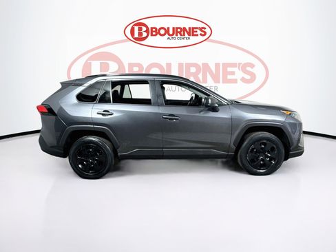 Used 2021 Toyota RAV4 LE w/ Carpet Mat Package (TMS) image 9