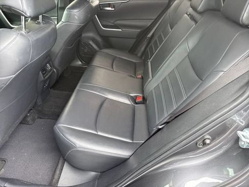 Used 2019 Toyota RAV4 XLE Premium w/ Advanced Technology Package AWD/4WD image 11