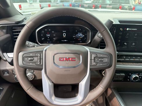 New 2026 GMC Sierra 2500 SLT w/ SLT Premium Package AWD/4WD image 24