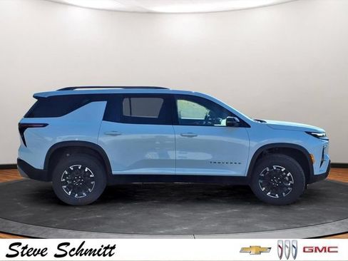 New 2026 Chevrolet Traverse Z71 w/ Enhanced Driving Package AWD/4WD image 26
