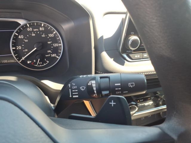 Used 2026 Nissan Rogue S FWD image 22