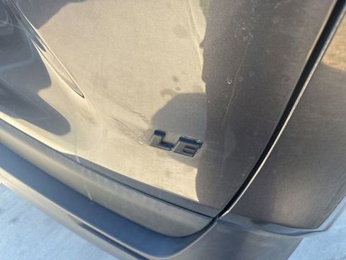 Used 2022 Toyota RAV4 LE image 4