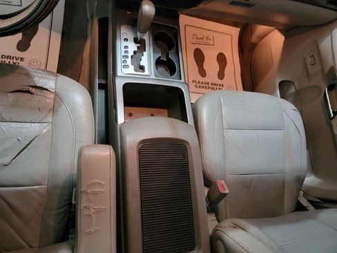 Used 2010 Nissan Armada Titanium w/ DVD Entertainment Pkg image 43