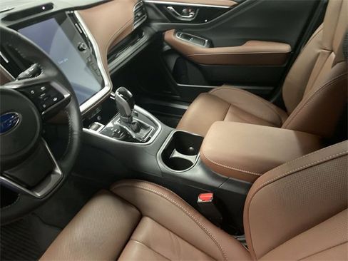 Used 2025 Subaru Outback Touring XT image 21