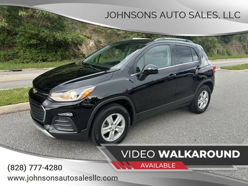 Used 2018 Chevrolet Trax LT AWD/4WD image 1