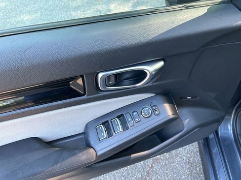 Used 2024 Honda Civic EX image 13