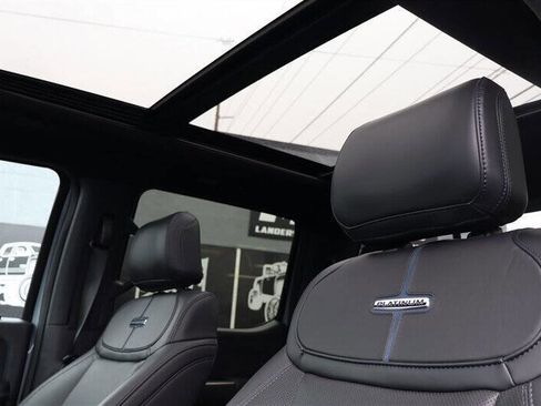 Used 2025 Ford F350 Platinum image 16