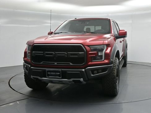 Certified 2017 Ford F150 Raptor w/ Equipment Group 802A Luxury image 59
