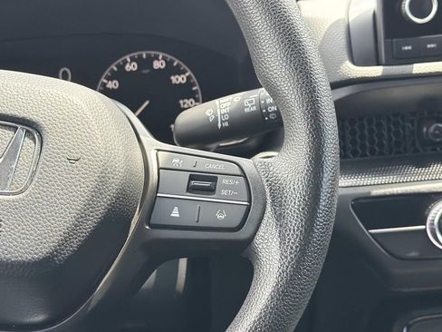Used 2025 Honda CR-V LX image 15