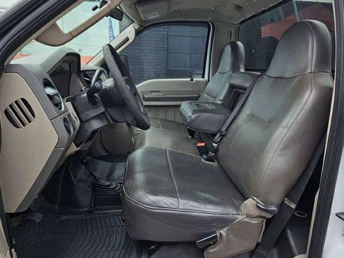 Used 2010 Ford F250 XL AWD/4WD image 11